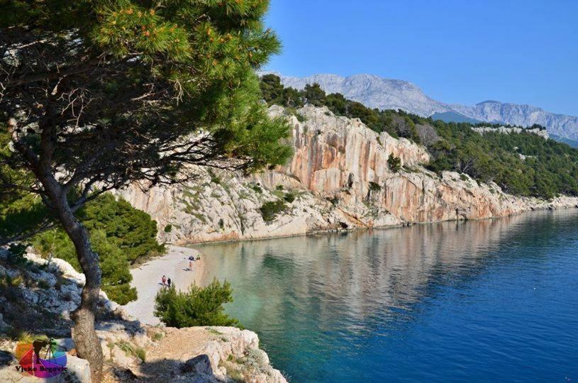 Two-Bedroom Apartment In The Centre Makarska Exterior photo